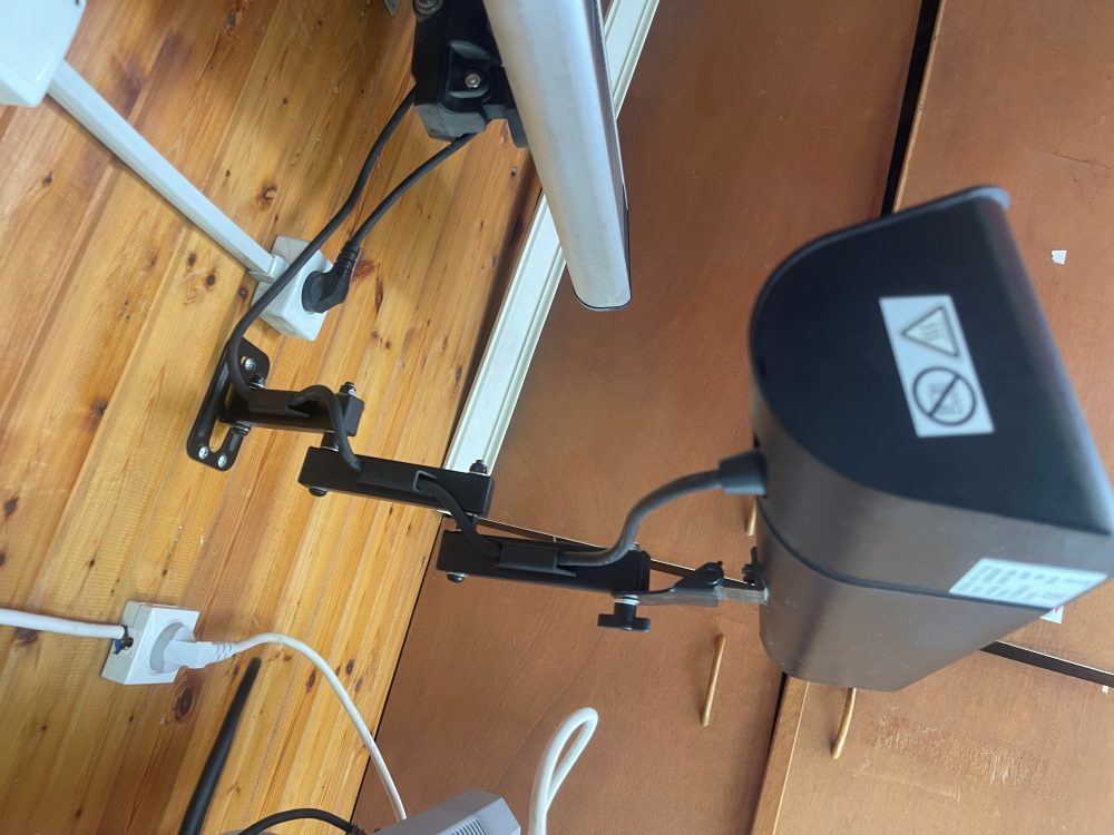 Articulated Arm in Black for Infrared Heaters - Technical Details