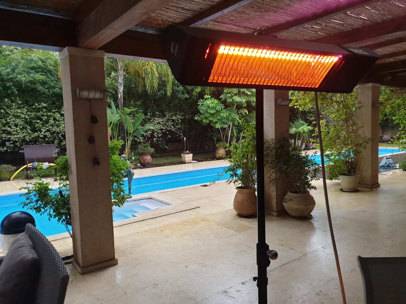 Infrared Heater including Black Stand | Model Volcan premium 2000W | Matte Black - View 3