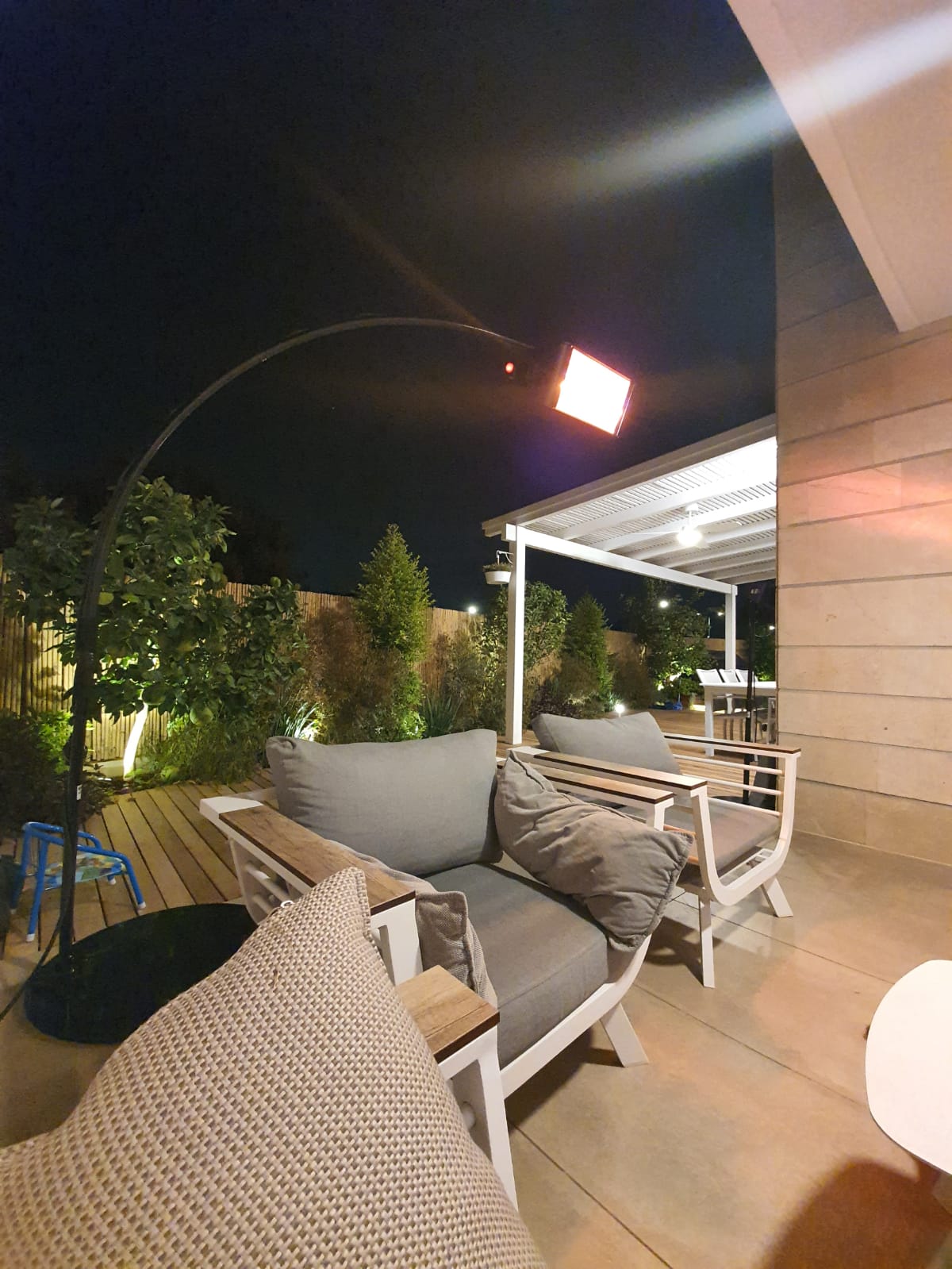 Infrared Heater with Fusion Stand and Remote control | Model BOSTON premium 2000W - View 3