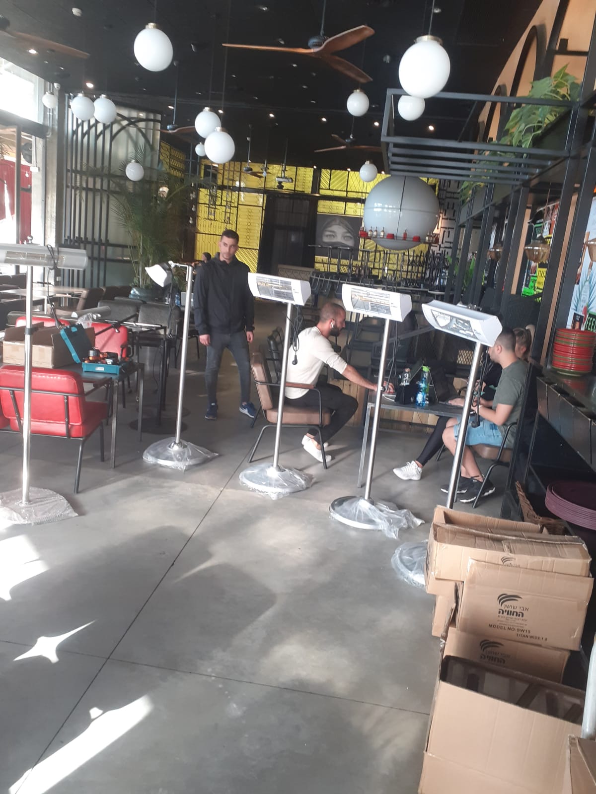 Infrared Heater | Model TITAN WIDE 2000W | Matte White - View 3